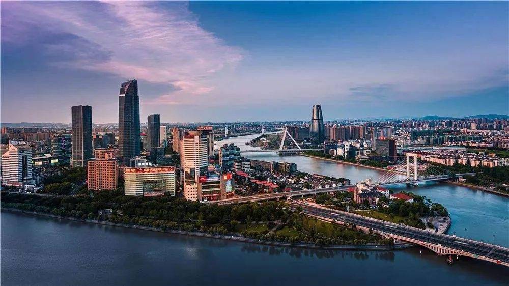 浙江之光，高科技革新重塑生活体验